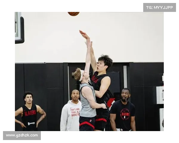 杨瀚森 16 号战袍亮相!NBA 新征程开启,揭秘号码背后的多重深意 杨瀚森 16 号战袍亮相!NBA 新征程开启,揭秘号码背后的多重深意